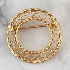 12K Gold Filled Filigree Wreath Brooch 1/20 12KGF Circle Pin 1 Inch Mid Century